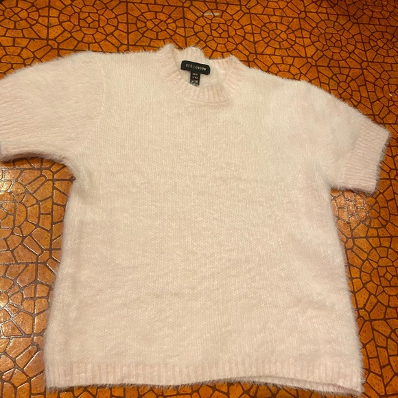 pink fuzzy tee - Picture 1 of 1